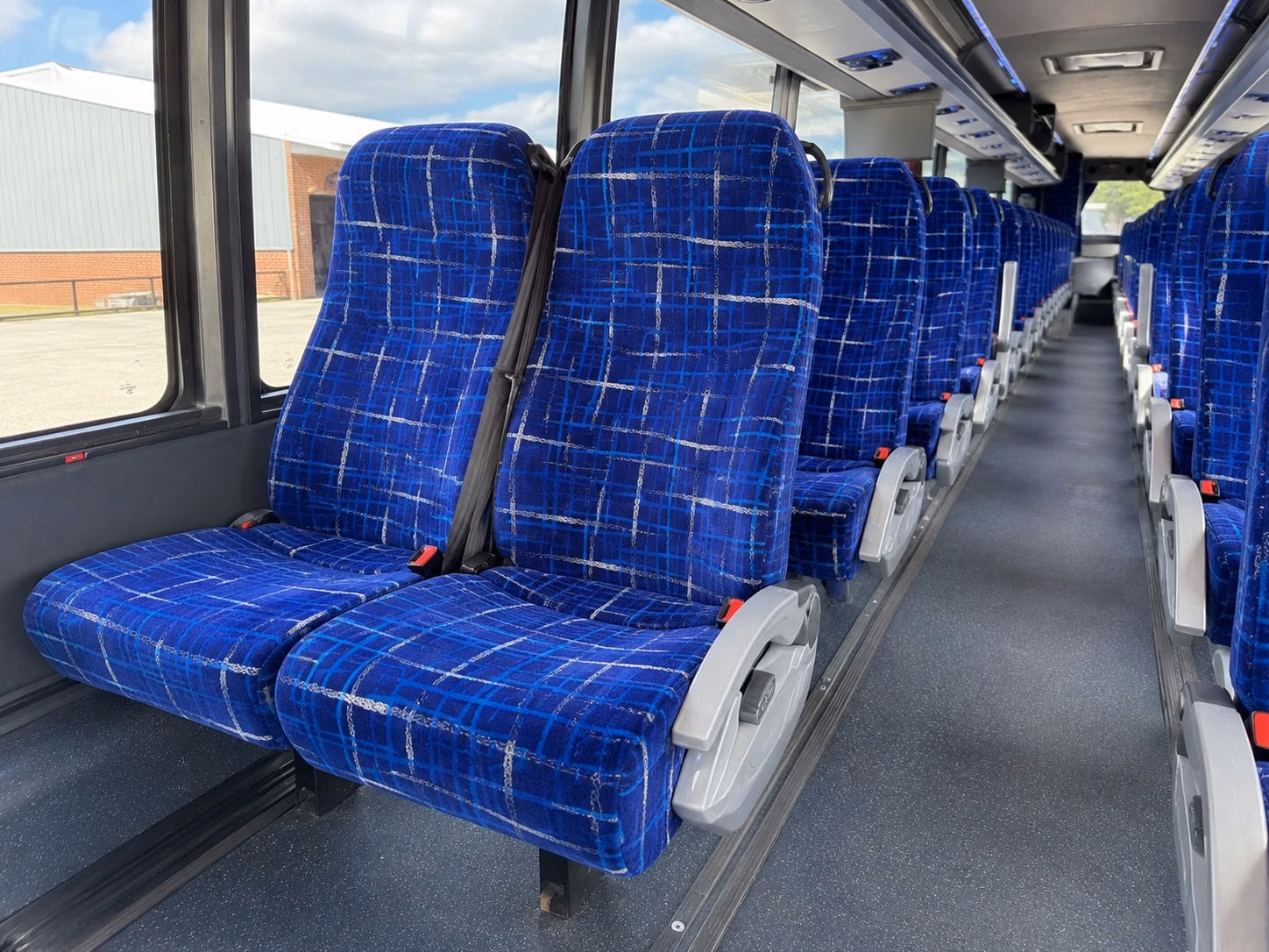 coachbusstatenisland com makes finding a bus to yankee stadium or citi field incredibly easy